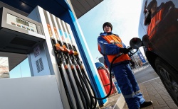 Независимые АЗС предложили властям два способа снизить цену на бензин