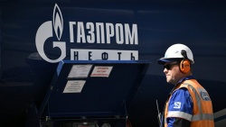 "Газпром нефть" подписала соглашение по стабилизации рынка топлива в России