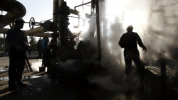 Иран намерен к 2021 году нарастить добычу нефти почти в полтора раза