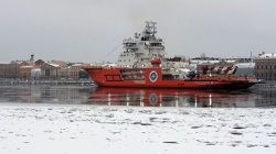 Сдан в строй второй ледокол в рамках арктической программы "Газпром нефти"