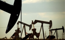 ОПЕК и Россия отвергли призыв Трампа немедленно увеличить добычу нефти