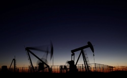 WSJ узнала о плане Эр-Рияда и ОПЕК сдержать падение цен на нефть