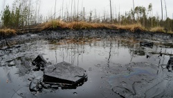 Разлив нефти под Саратовом