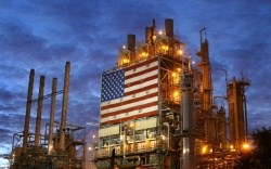 Сигнал падения запасов в США - и нефть поднялась до максимума за 3 года